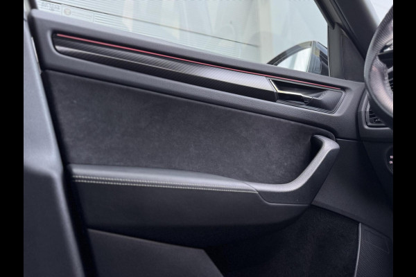 Škoda Kodiaq 1.5 TSI Sportline Automaat | Trekhaak uitklapbaar | Voorstoelen verwarmd | Cruise control adaptief | Rijstrooksensor | Grootlich