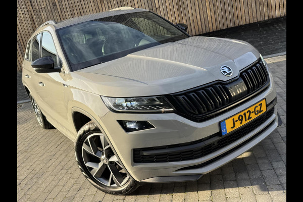 Škoda Kodiaq 1.5 TSI Sportline Automaat | Trekhaak uitklapbaar | Voorstoelen verwarmd | Cruise control adaptief | Rijstrooksensor | Grootlich