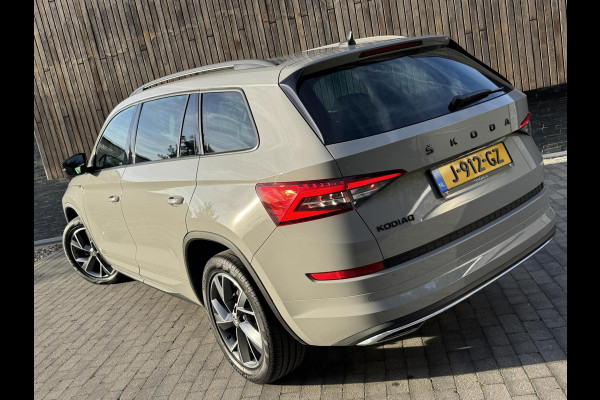 Škoda Kodiaq 1.5 TSI Sportline Automaat | Trekhaak uitklapbaar | Voorstoelen verwarmd | Cruise control adaptief | Rijstrooksensor | Grootlich