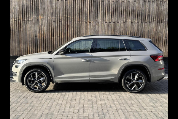 Škoda Kodiaq 1.5 TSI Sportline Automaat | Trekhaak uitklapbaar | Voorstoelen verwarmd | Cruise control adaptief | Rijstrooksensor | Grootlich