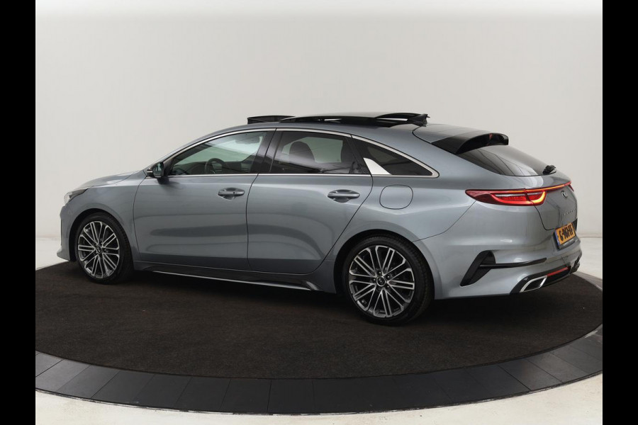 Kia ProCeed 1.4 T-GDI GT-PlusLine | Panoramadak | Trekhaak | Stoel & stuurverwarming | Camera | Adaptive cruise | JBL Sound | Carplay | Navigatie | Achterbankverwarming | Full LED | Keyless