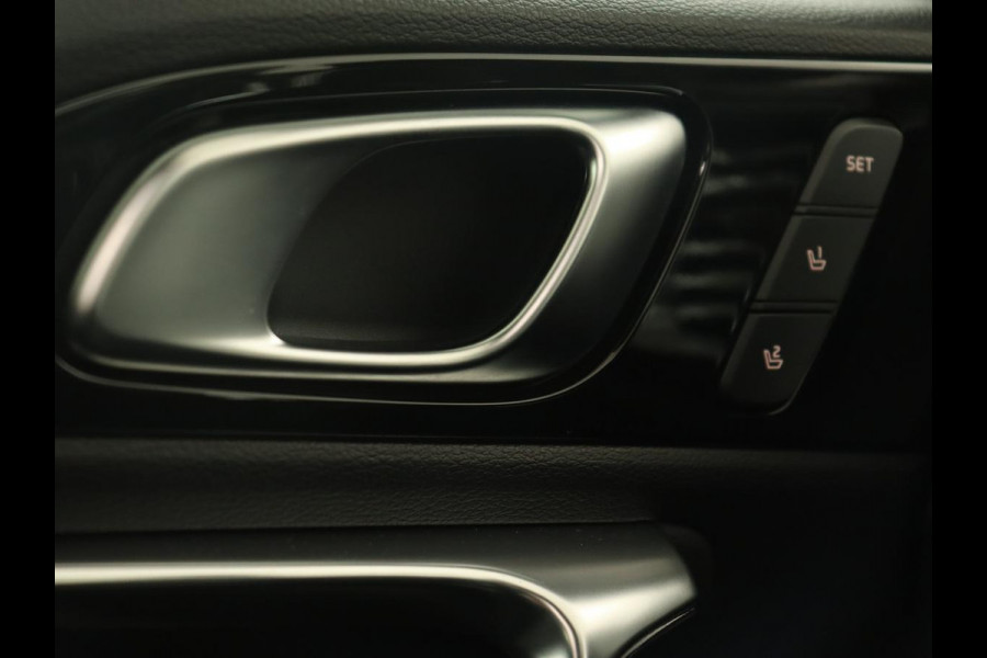 Kia ProCeed 1.4 T-GDI GT-PlusLine | Panoramadak | Trekhaak | Stoel & stuurverwarming | Camera | Adaptive cruise | JBL Sound | Carplay | Navigatie | Achterbankverwarming | Full LED | Keyless