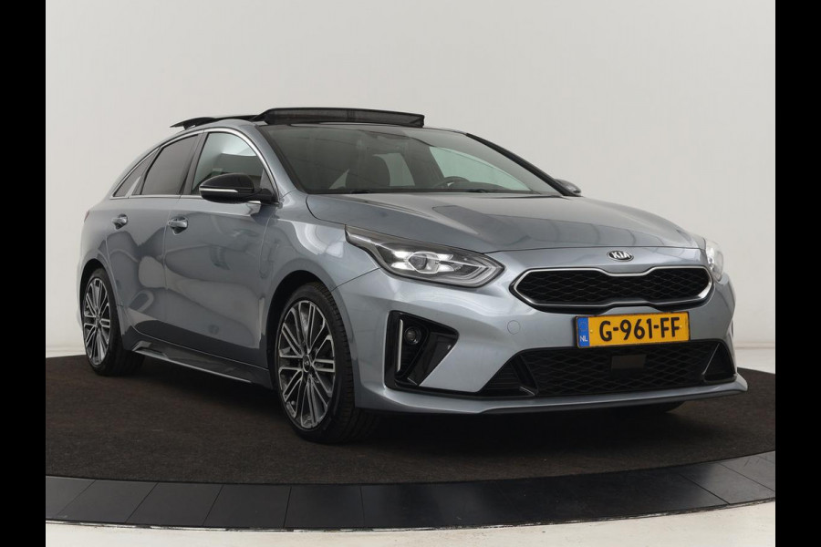 Kia ProCeed 1.4 T-GDI GT-PlusLine | Panoramadak | Trekhaak | Stoel & stuurverwarming | Camera | Adaptive cruise | JBL Sound | Carplay | Navigatie | Achterbankverwarming | Full LED | Keyless
