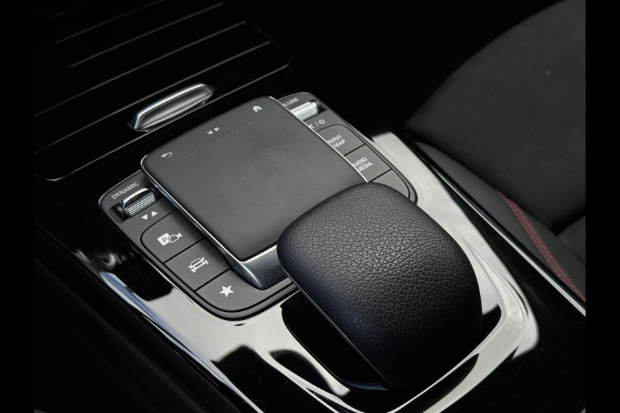 Mercedes-Benz CLA-Klasse Shooting Brake 180d Aut. AMG Sport Ed. | Panorama | Burmester | Keyless |