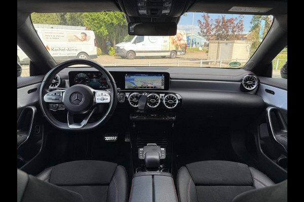 Mercedes-Benz CLA-Klasse Shooting Brake 180d Aut. AMG Sport Ed. | Panorama | Burmester | Keyless |