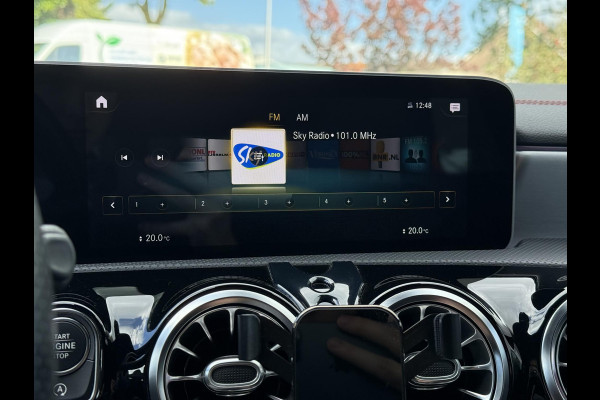 Mercedes-Benz CLA-Klasse Shooting Brake 180d Aut. AMG Sport Ed. | Panorama | Burmester | Keyless |