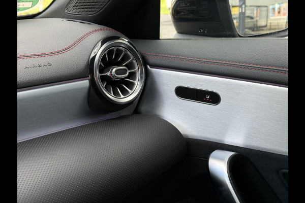 Mercedes-Benz CLA-Klasse Shooting Brake 180d Aut. AMG Sport Ed. | Panorama | Burmester | Keyless |