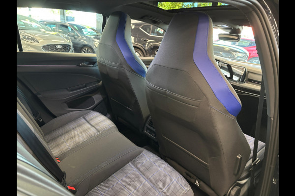 Volkswagen Golf 1.4 eHybrid GTE PANORAMADAK ADAPTIVE CRUISE CONTROL 18 INCH VELGEN