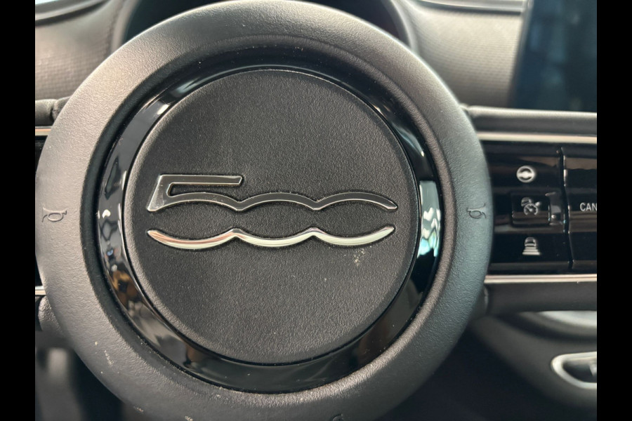 Fiat 500 La Prima 42 kWh CABRIO LEDERENBEKLEDING