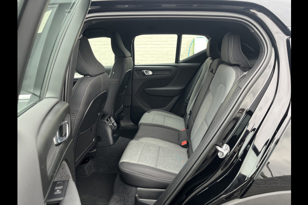 Volvo XC40 1.5 T4 Plug-in hybrid Plus Bright | Harman Kardon | Memory | Zwenkbare trekhaak |
