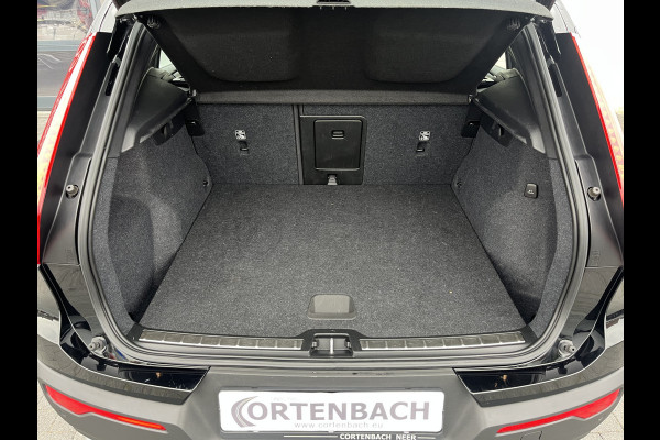 Volvo XC40 1.5 T4 Plug-in hybrid Plus Bright | Harman Kardon | Memory | Zwenkbare trekhaak |