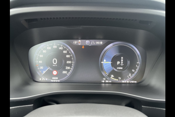 Volvo XC40 1.5 T4 Plug-in hybrid Plus Bright | Harman Kardon | Memory | Zwenkbare trekhaak |