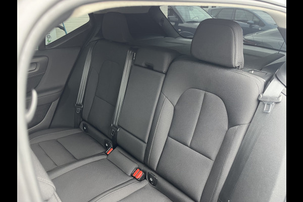 Volvo XC40 1.5 T5 Recharge R-Design Expression | Harman Kardon | Cruise control | Achterbank verwarmd |