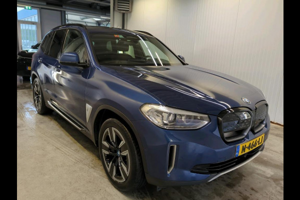 BMW iX3 Executive 80 kWh | Panorama | Leder | Navi |