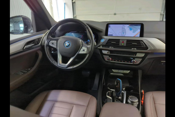 BMW iX3 Executive 80 kWh | Panorama | Leder | Navi |