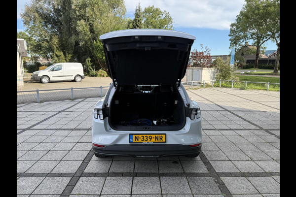 Ford Mustang Mach-E Aut. 75kWh | B&O Sound | 360 Camera |