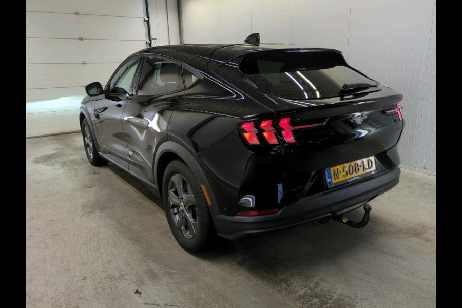 Ford Mustang Mach-E RWD 75 kWh | Trekhaak | B&O Sound | 360 Camera |