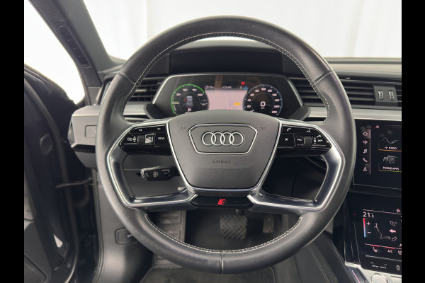 Audi e-tron 55 quattro advanced 95 kWh [3-Fase] {SOH-92%} *PANO | LUXURY-LEATHER | FULL-LED | BANG&OLUFSEN | ADAPTIVE-CRUISE | MEMORY-PACK | BLIND-SPOT | TOP-VIEW | SPORT/HEATED-SEATS | KEYLESS | DAB+ | ECC | PDC | 22''ALU*