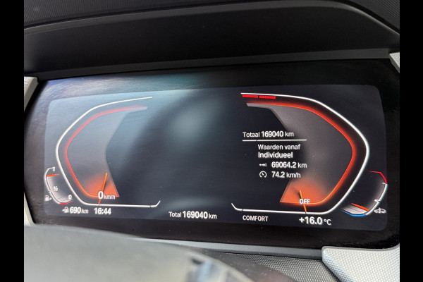 BMW 1-serie 116i Business Edition | Apple Carplay | DAB+ | PDC V+A