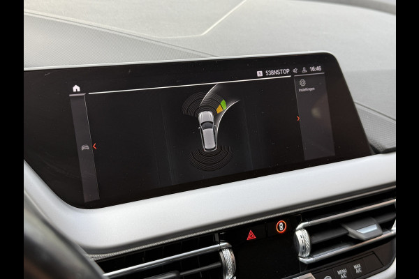 BMW 1-serie 116i Business Edition | Apple Carplay | DAB+ | PDC V+A