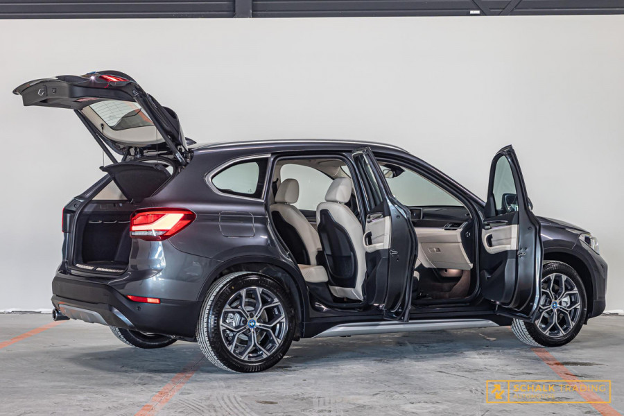 BMW X1 XDrive25e Executive|Leder|Carplay|LED|StoelV|Garantie