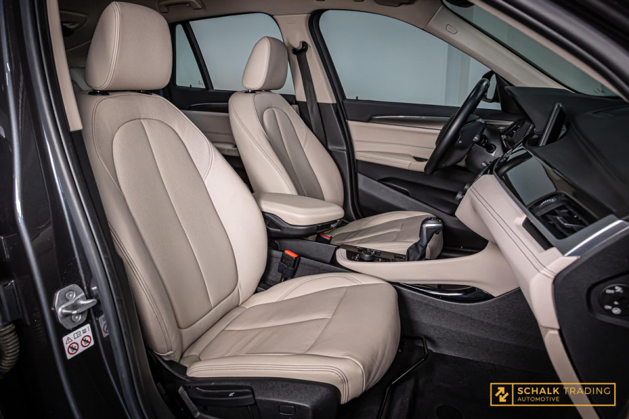 BMW X1 XDrive25e Executive|Leder|Carplay|LED|StoelV|Garantie