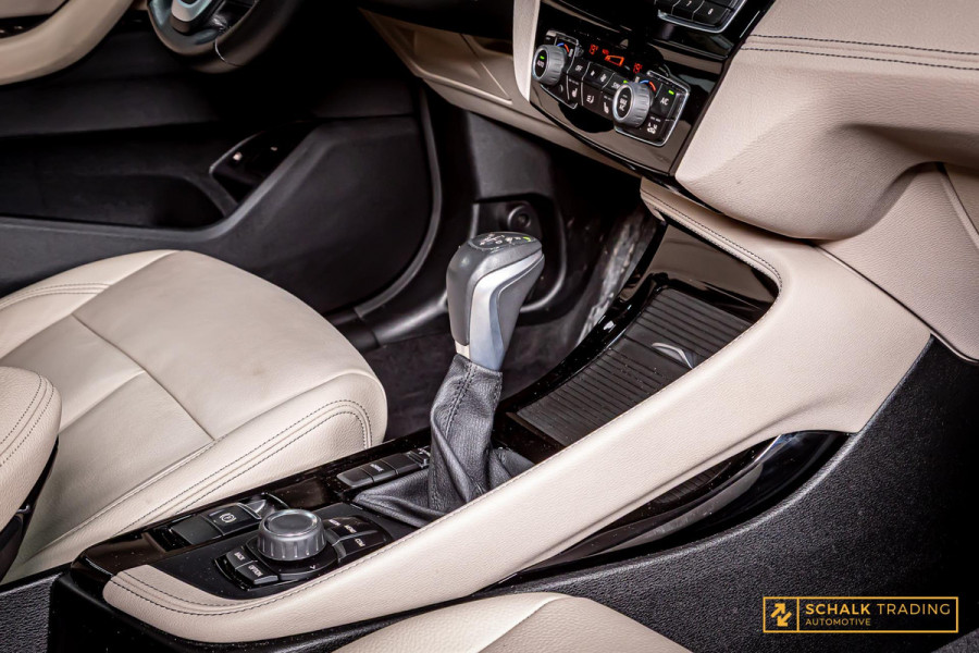 BMW X1 XDrive25e Executive|Leder|Carplay|LED|StoelV|Garantie