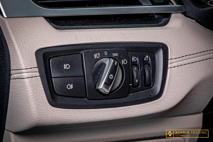 BMW X1 XDrive25e Executive|Leder|Carplay|LED|StoelV|Garantie