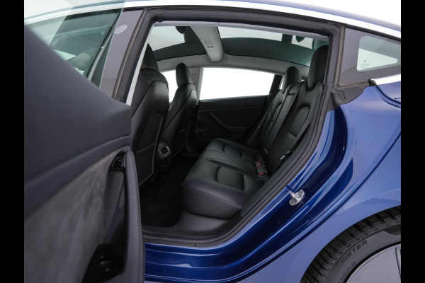 Tesla Model 3 Long Range AWD 75 kWh [3-Fase] {SOH-83%} (INCL-BTW) Aut. *PANO | AUTO-PILOT | LUXURY-LEATHER | KEYLESS | FULL-LED | MEMORY-PACK | SURROUND-VIEW | DAB | CARPLAY | DIGI-COCKPIT | LANE-ASSIST | COMFORT-SEATS | 18"ALU*