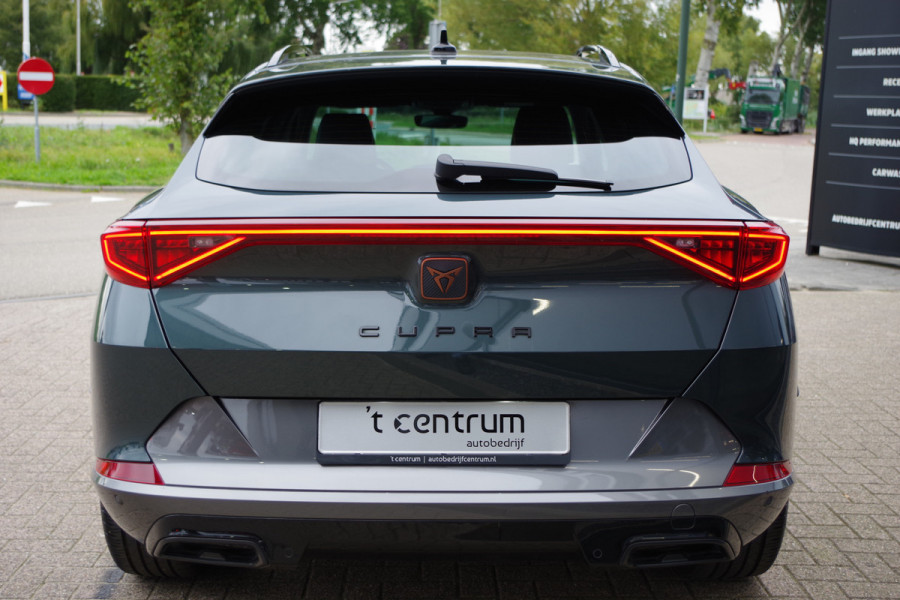 CUPRA Formentor 1.4 e-Hybrid Business 204 PK PHEV, Climate Control, Adap. Cruise Control, Carplay