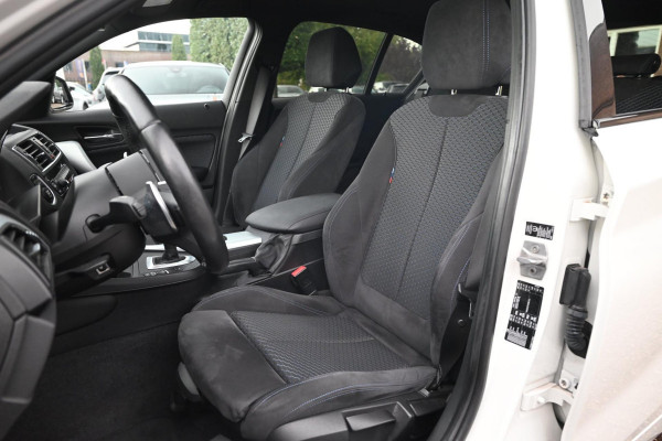 BMW 1-serie 120i Centennial High Executive 184 PK Aut. M-Sport Schuifdak Camera 18''