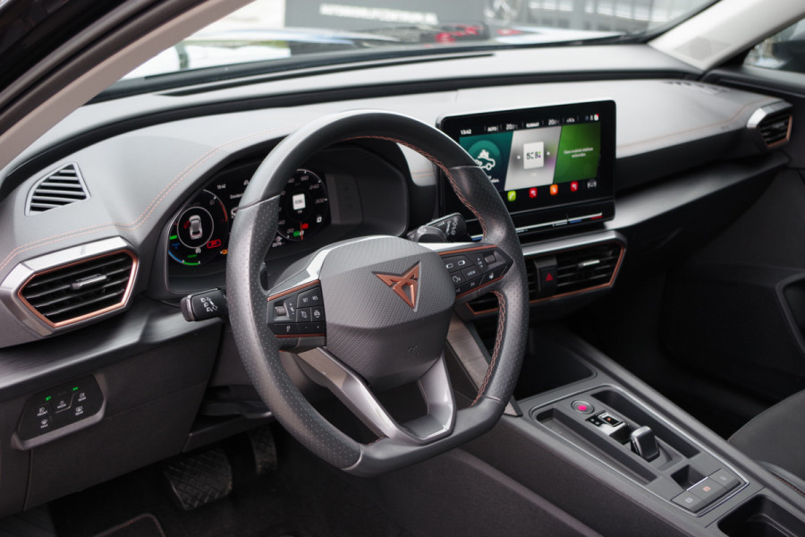 CUPRA Formentor 1.4 e-Hybrid Business 204 PK PHEV, Adap. Cruise Control, LED, Climate Control