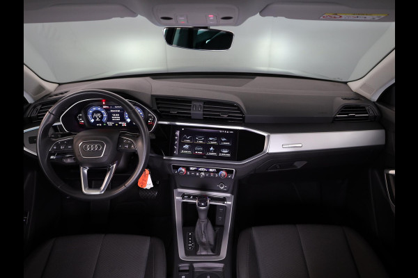 Audi Q3 45 TFSI e Advanced edition 245pk | Navigatie via App | Android auto | Parkeercamera | Verwarmbare voorstoelen