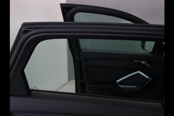 Audi Q3 45 TFSI e Advanced edition 245pk | Navigatie via App | Android auto | Parkeercamera | Verwarmbare voorstoelen