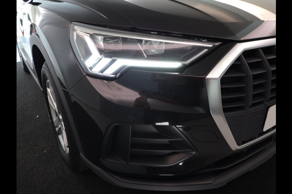 Audi Q3 45 TFSI e Advanced edition 245pk | Navigatie via App | Android auto | Parkeercamera | Verwarmbare voorstoelen
