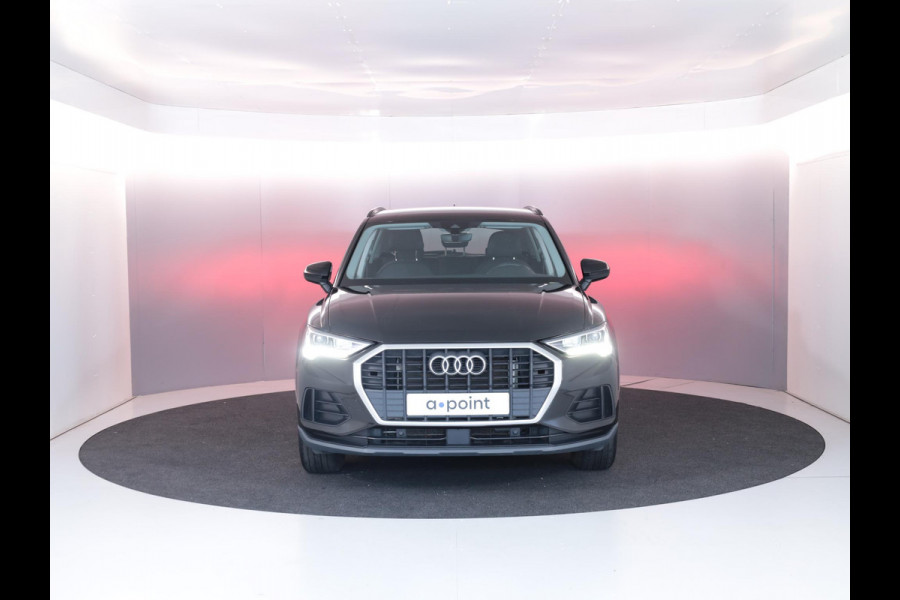 Audi Q3 45 TFSI e Advanced edition 245pk | Navigatie via App | Android auto | Parkeercamera | Verwarmbare voorstoelen