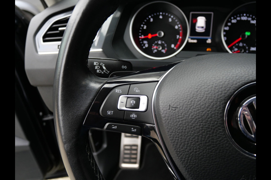 Volkswagen Tiguan 1.5 TSI ACT COMFORTLINE | AUTOMAAT | A.C.C. | TREKHAAK | FULL-LED | ALL-IN!!