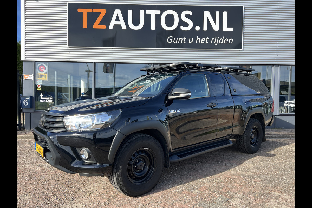 Toyota Hilux 2.4 D-4D-F Xtra Cab Professional Toyota Hilux 2.4 D-4D-F Xtra Cab Professional