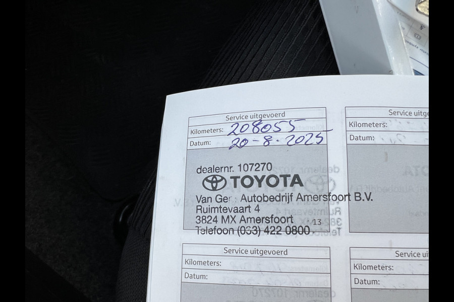 Toyota Hilux 2.4 D-4D-F Xtra Cab Professional