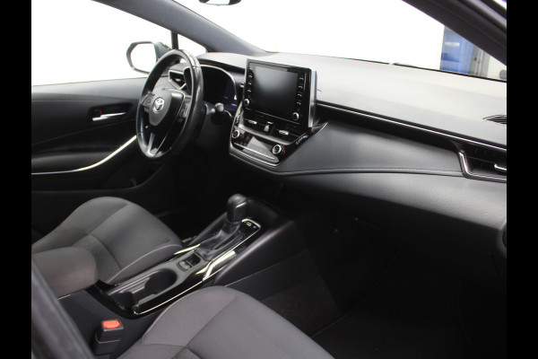 Toyota Corolla Touring Sports 1.8 Hybrid First Edition CAMERA | CLIMATE | LMV17 | DAB | NAVI | TRHAAK | ADAPCRUISE | LED