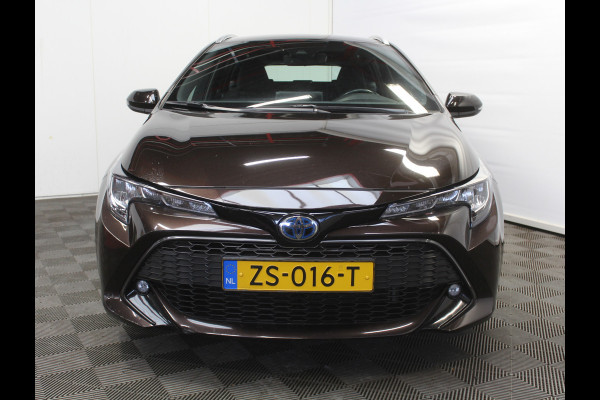 Toyota Corolla Touring Sports 1.8 Hybrid First Edition CAMERA | CLIMATE | LMV17 | DAB | NAVI | TRHAAK | ADAPCRUISE | LED