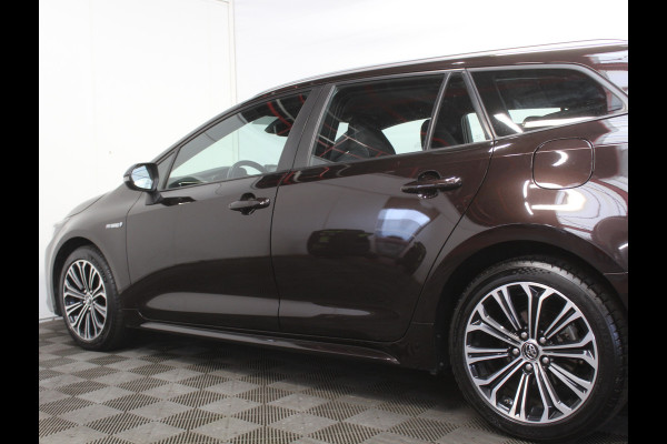 Toyota Corolla Touring Sports 1.8 Hybrid First Edition CAMERA | CLIMATE | LMV17 | DAB | NAVI | TRHAAK | ADAPCRUISE | LED