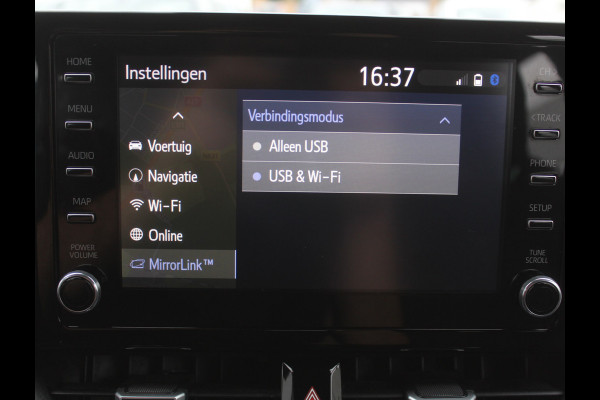 Toyota Corolla Touring Sports 1.8 Hybrid First Edition CAMERA | CLIMATE | LMV17 | DAB | NAVI | TRHAAK | ADAPCRUISE | LED