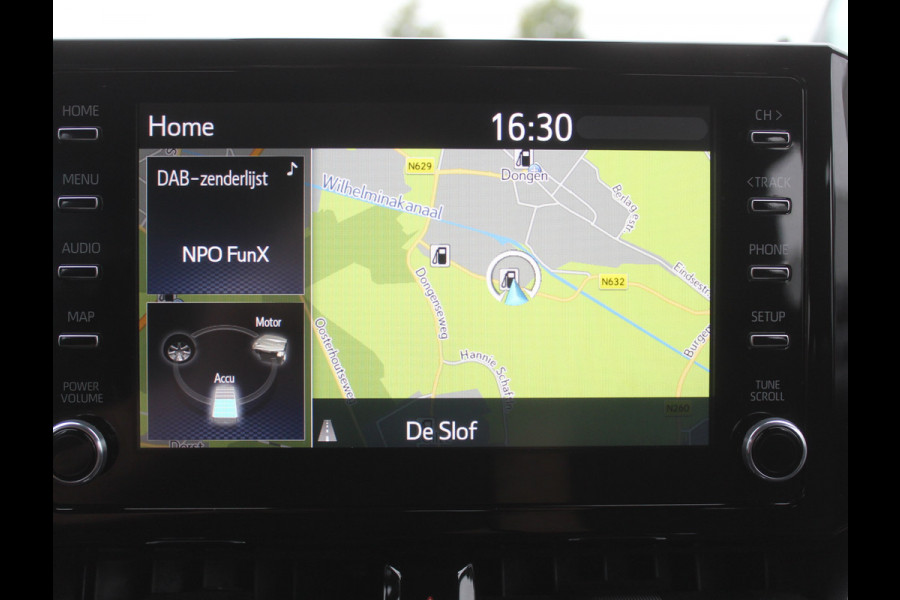 Toyota Corolla Touring Sports 1.8 Hybrid First Edition CAMERA | CLIMATE | LMV17 | DAB | NAVI | TRHAAK | ADAPCRUISE | LED
