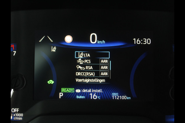 Toyota Corolla Touring Sports 1.8 Hybrid First Edition CAMERA | CLIMATE | LMV17 | DAB | NAVI | TRHAAK | ADAPCRUISE | LED