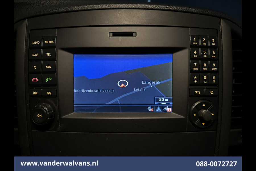 Mercedes-Benz Vito 110 CDI L2H1 Euro6 Airco | Imperiaal | Trekhaak | Navigatie | Camera Parkeersensoren, Bijrijdersbank