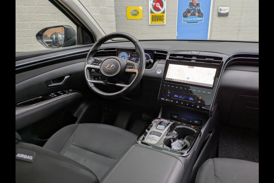Hyundai Tucson 1.6 T-GDI PHEV Comfort 4WD|Panodak|Navi|Stoel/Stuurverwarming|Keyless-Entry/Go|360-Camera Hyundai Tucson 1.6 T-GDI PHEV Comfort 4WD|Panodak|Navi|Stoel/Stuurverwarming|Keyless-Entry/Go|360-Camera