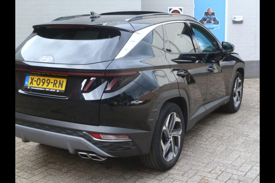 Hyundai Tucson 1.6 T-GDI PHEV Comfort 4WD|Panodak|Navi|Stoel/Stuurverwarming|Keyless-Entry/Go|360-Camera Hyundai Tucson 1.6 T-GDI PHEV Comfort 4WD|Panodak|Navi|Stoel/Stuurverwarming|Keyless-Entry/Go|360-Camera