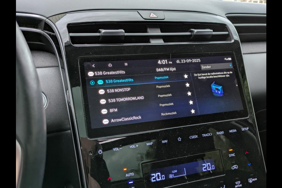 Hyundai Tucson 1.6 T-GDI PHEV Comfort 4WD|Panodak|Navi|Stoel/Stuurverwarming|Keyless-Entry/Go|360-Camera Hyundai Tucson 1.6 T-GDI PHEV Comfort 4WD|Panodak|Navi|Stoel/Stuurverwarming|Keyless-Entry/Go|360-Camera