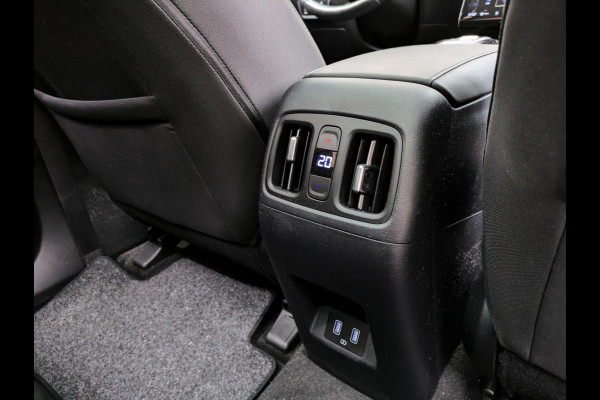 Hyundai Tucson 1.6 T-GDI PHEV Comfort 4WD|Panodak|Navi|Stoel/Stuurverwarming|Keyless-Entry/Go|360-Camera Hyundai Tucson 1.6 T-GDI PHEV Comfort 4WD|Panodak|Navi|Stoel/Stuurverwarming|Keyless-Entry/Go|360-Camera